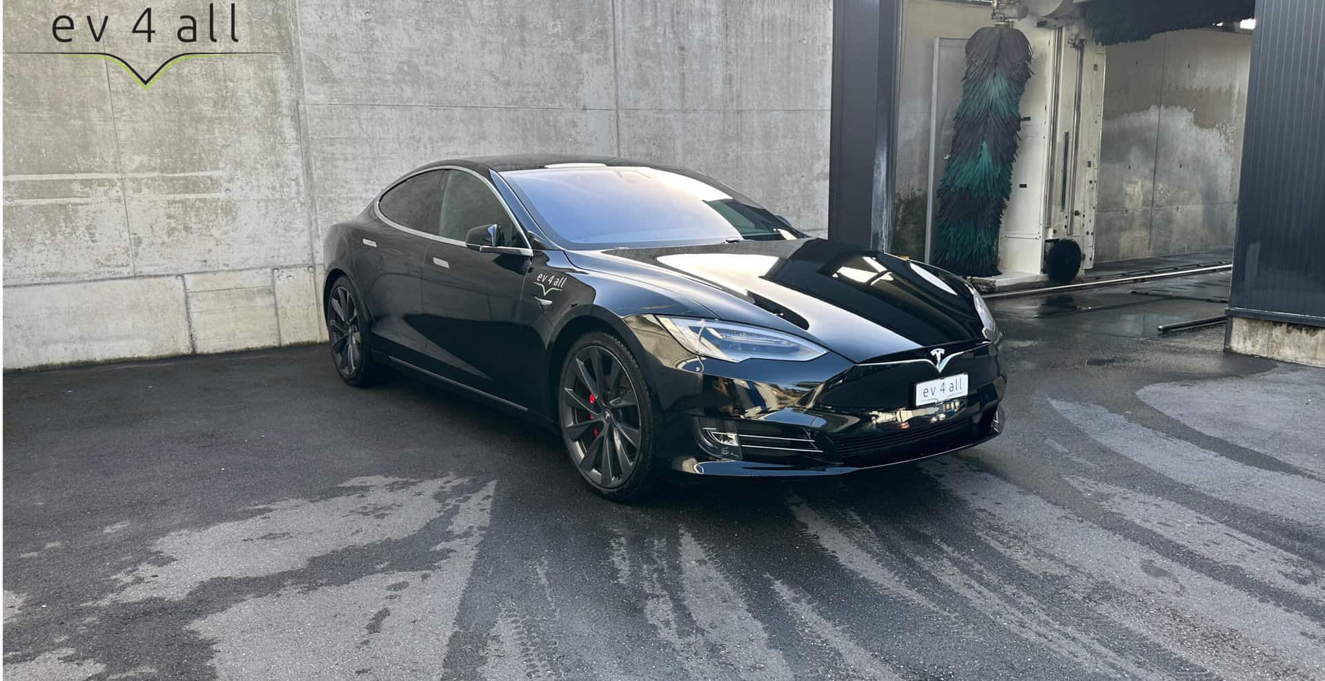 RESERVATION - Tesla Model S Performance Ludicrous Raven